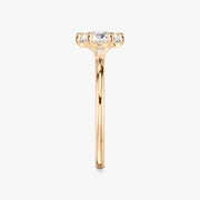 Round Cut - Plain Band - 6 Prong Classic Ring - 18 K Gold